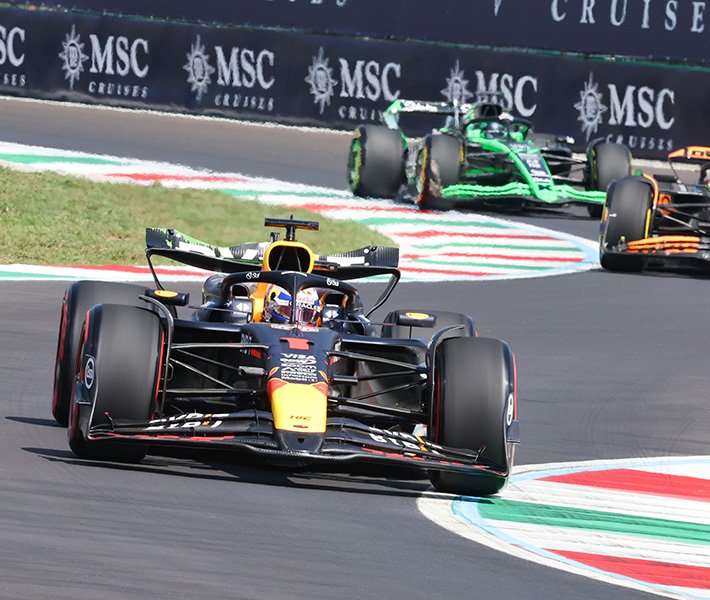 Formula 1 Racing Images